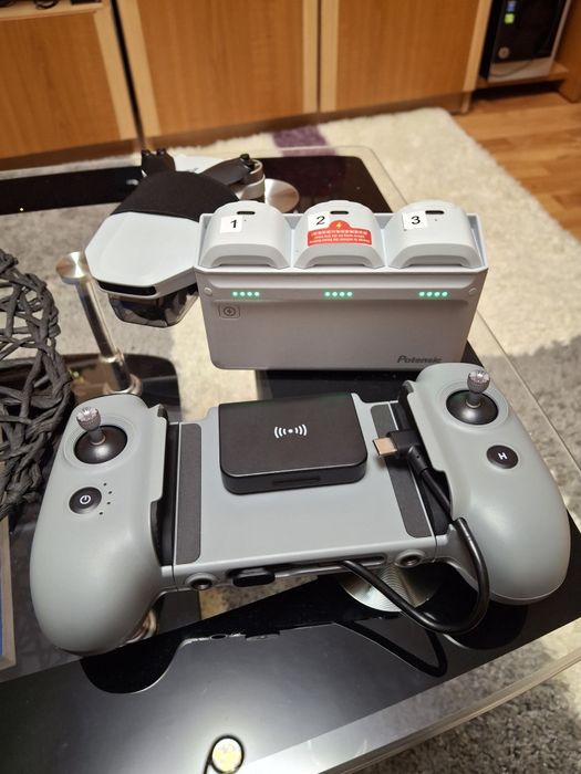 Drona Potensic Atom 2  fly more combo 

Produs perfect funcțional,se vinde la cutie.