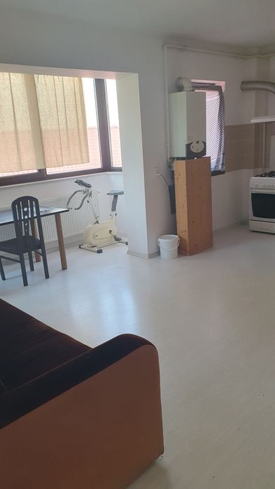 Închiriez apartament 2 camere în vila noua 7 apart  2 etaje
