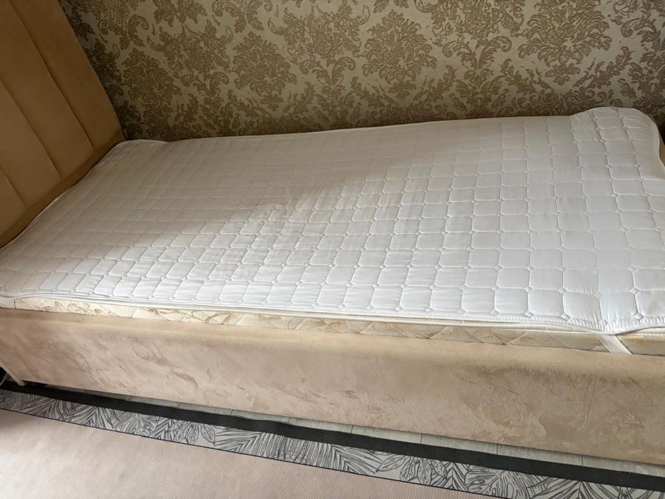 Кровати срочно продам