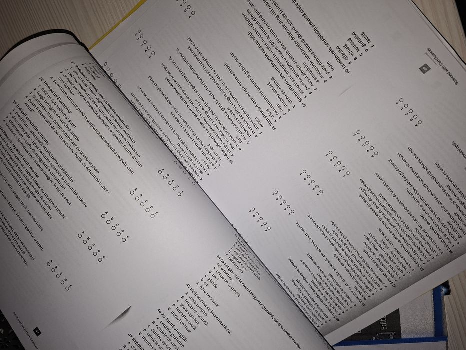 Set de culegeri pentru admiterea la medicina Barrons
