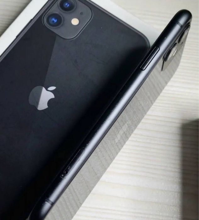 iPhone 11 ( 64g )