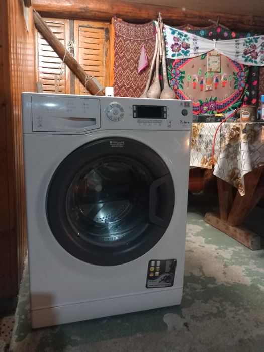 Vand mașini de spalat