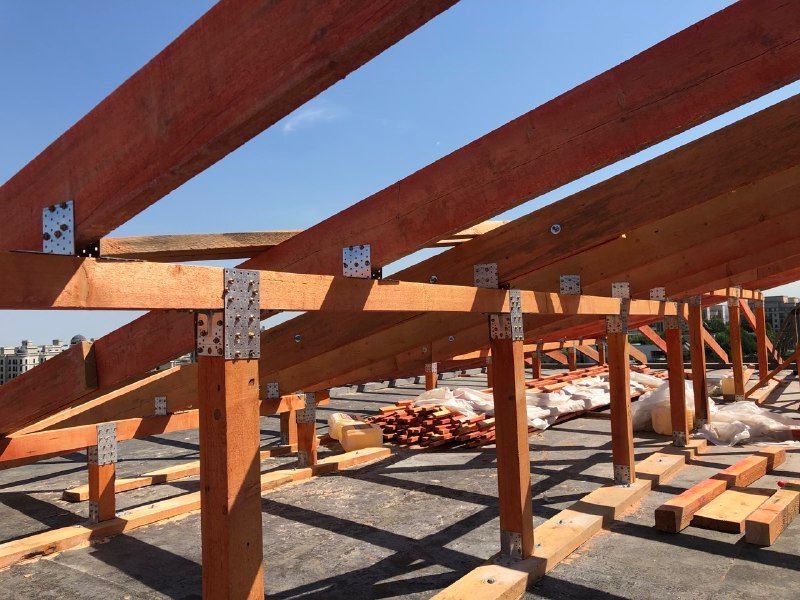 Монтаж черепицы, водостоков, сайдинга