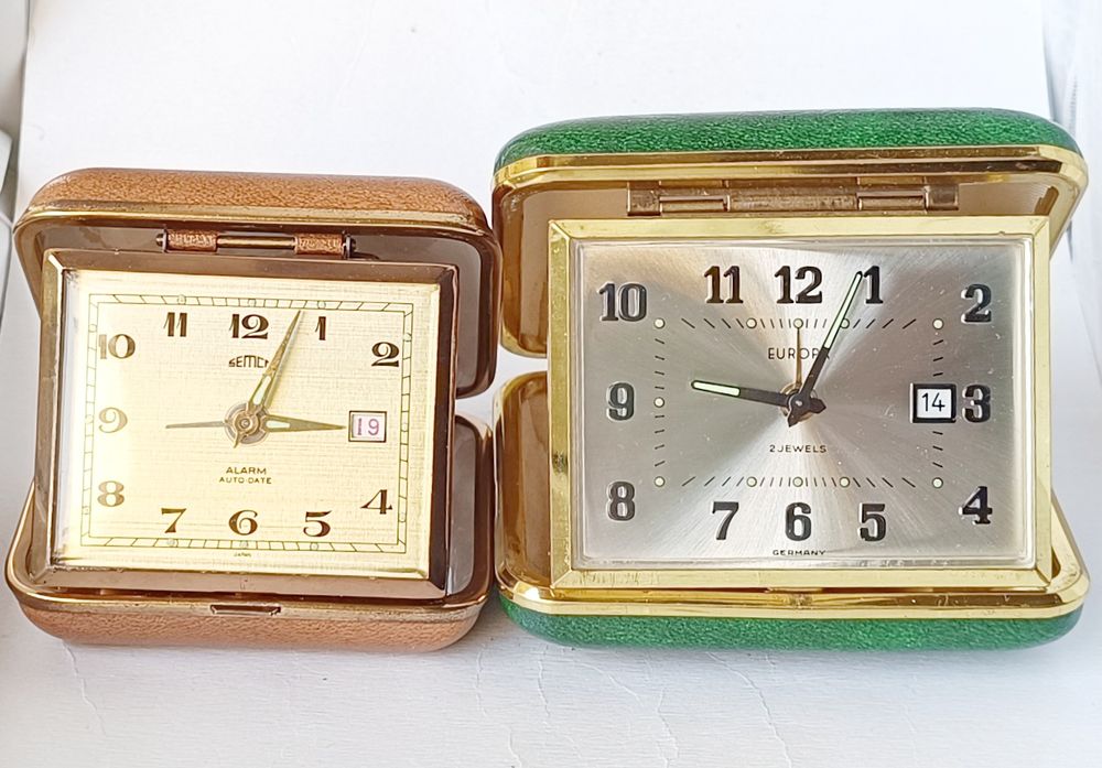 EUROPA - Немски будилник и Semco alarm auto-date - японски будилник