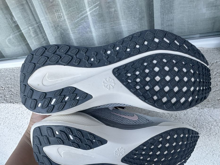 Дамски маратонки Nike