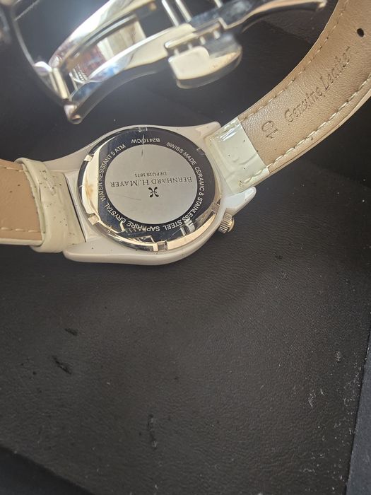 Женские часы ...