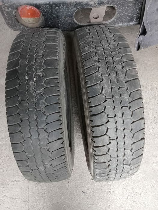 Продам резину 215/75/17,5