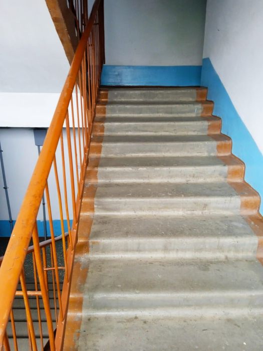 Продаётся 1 ком.квартира в центре города.