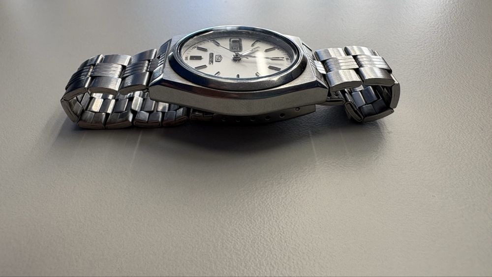 Оригинслен винтидж часовник Seiko 5 Automatic (Ref. 7009-876A) - Отлично състояние