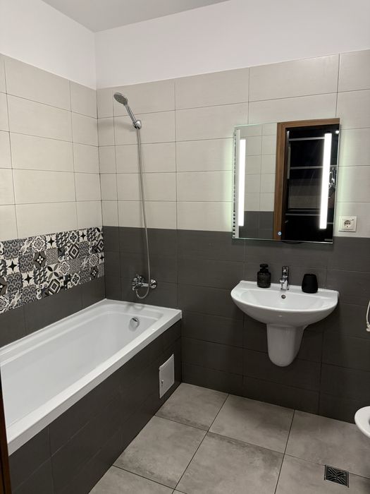 De inchiriat -Viva City , 2 camere , design modern +parcare inclusa