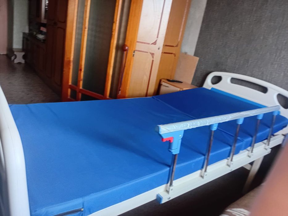 Продам медицинскую кровать