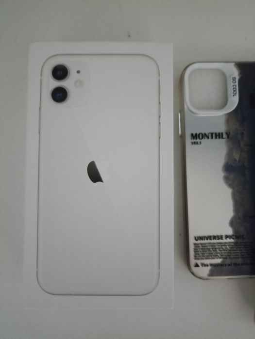 iPhone 11 продам