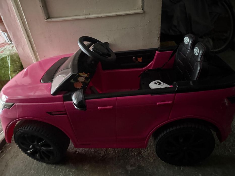 Mașinuță electrică pentru copii