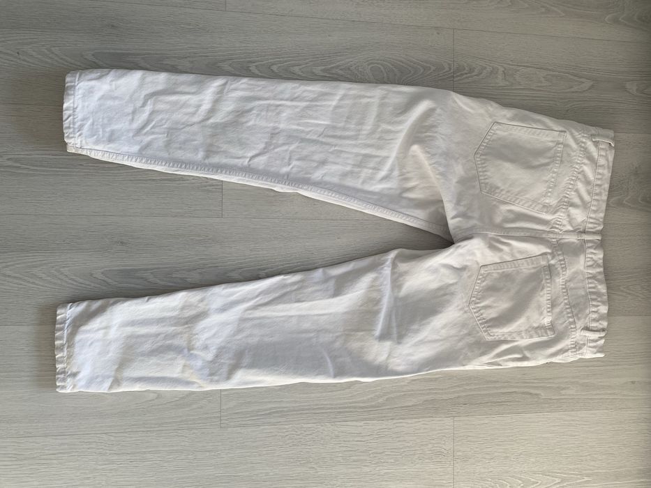 Джинсы белые Zara