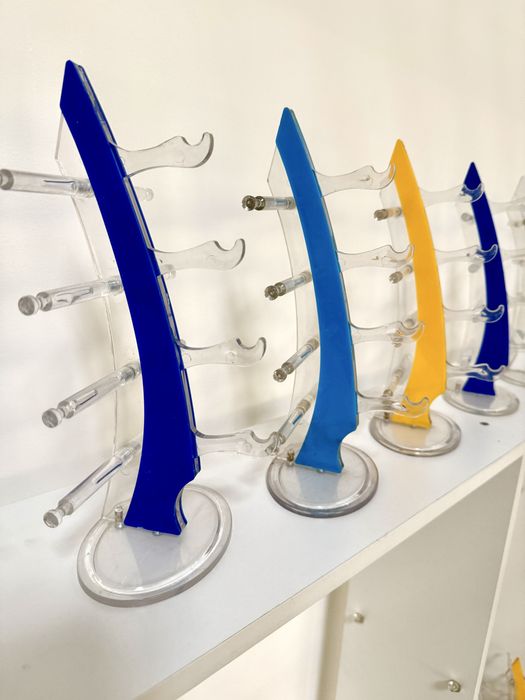 Стойки для очков