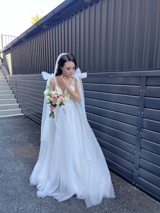 Новое  свадебное платье