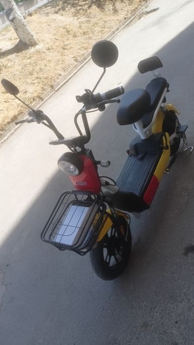 Srochno elektro skuter sotiladi