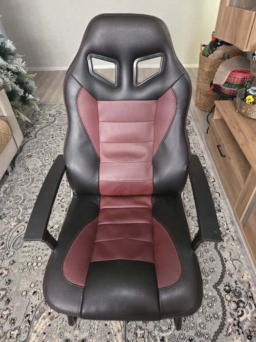 Продам компьютерное кресло