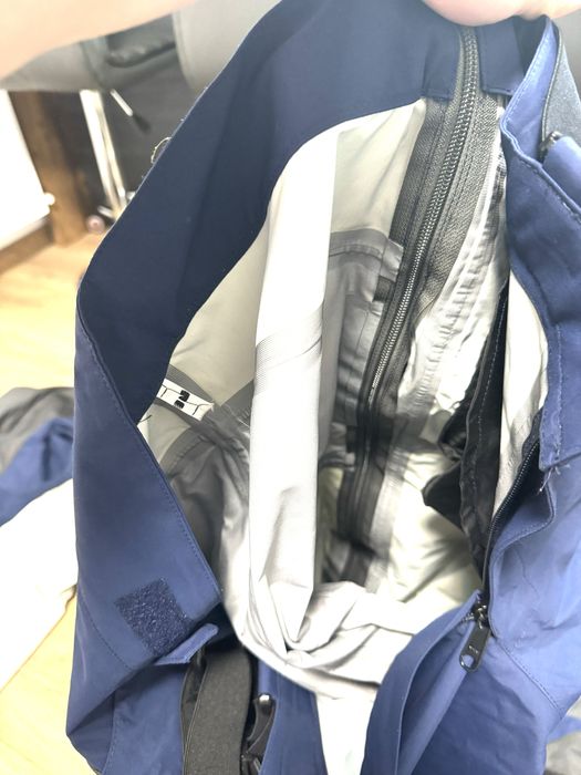 Costum de Ski-Mammut Goretex- impecabil!