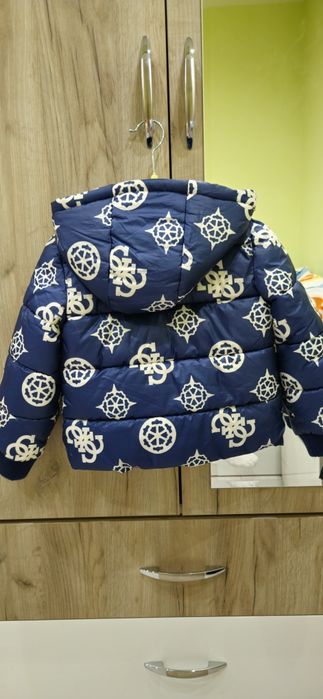 Детско яке Guess