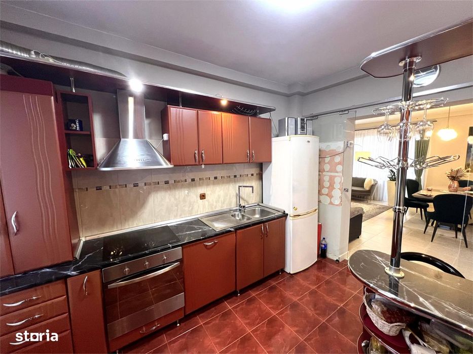 Apartament 3 camere, zonă premium, aproape de centru