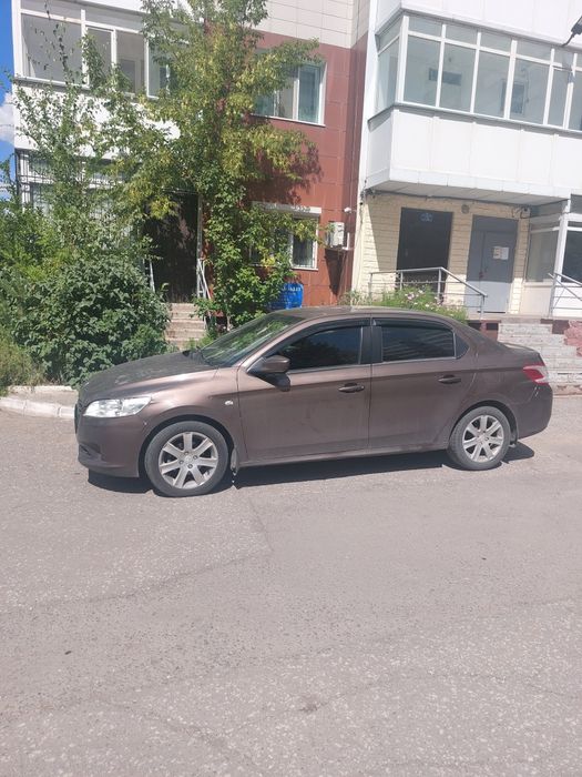 Продам Пежо 301 1.6 автомат