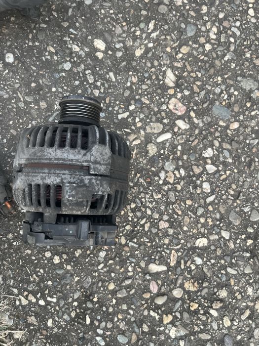Alternator renault megane 2 1.5 dci!