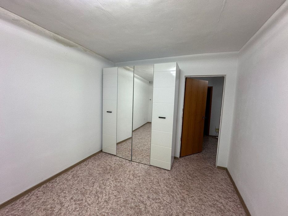 Сити 1 микр, 3 бөлмелі үй жалға беріледі