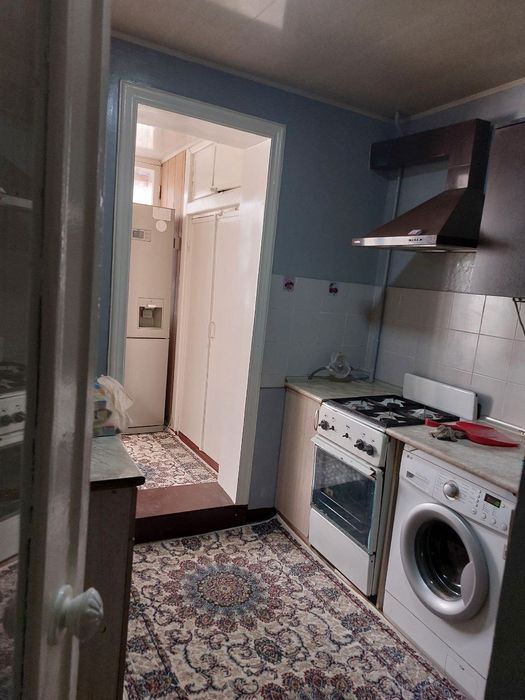 Уй сотилади 3 хонали