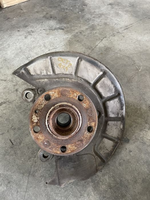 Fuzeta stanga dreapta Volkswagen golf 5 6  skoda octavia 2 seat