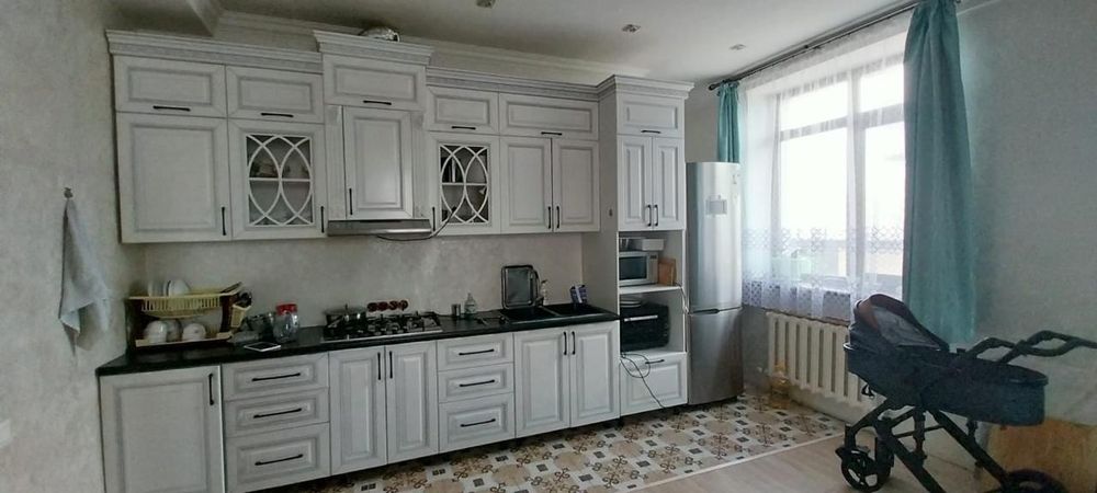 Продам коттедж в 3-уровнях