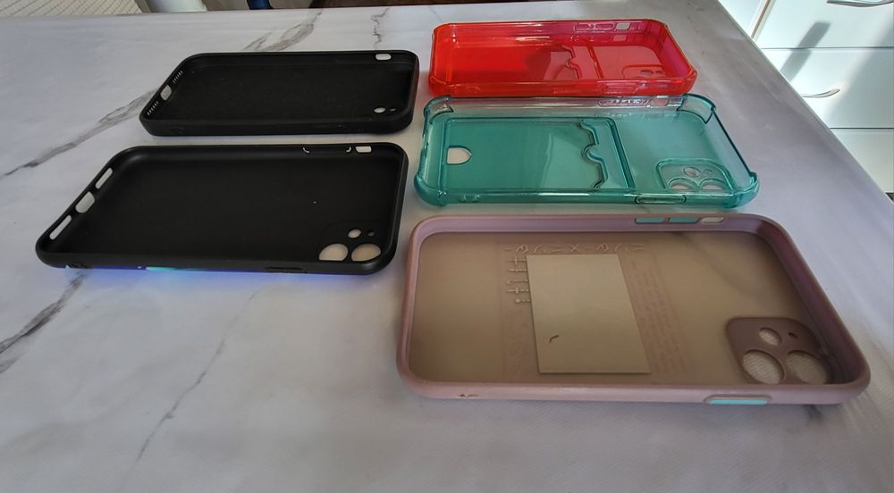 Продаю чехлы все за 1000т.