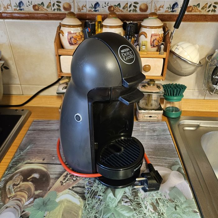 Espressor Nescafe Dolce Gusto Piccolo, 0.6 L, 15 bari