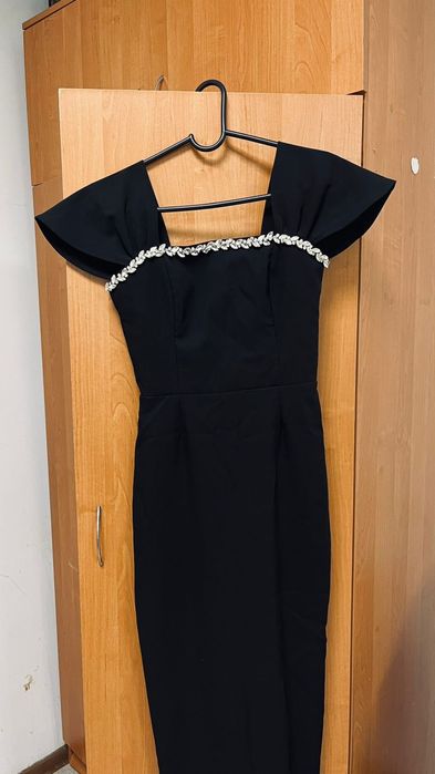 Көйлек сатамын тек 1рет киілген