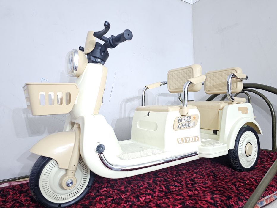 Электронная машина детская