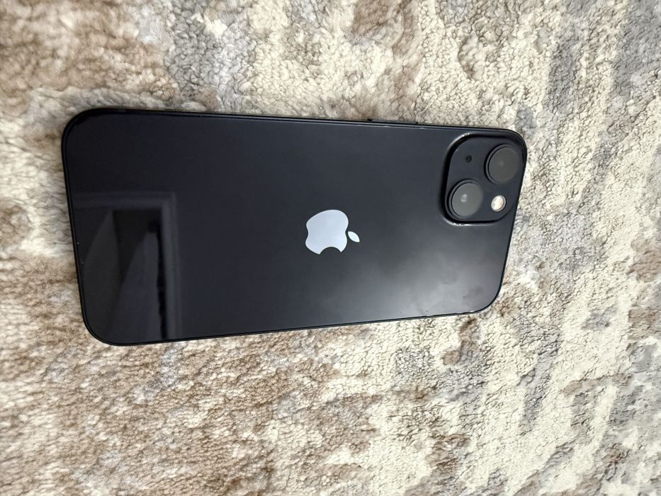 Iphone 13 с гарантией 128 гб