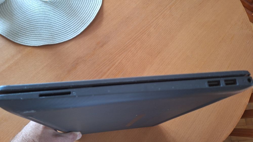 Лап Топ HP Intel Celeron 15.6'