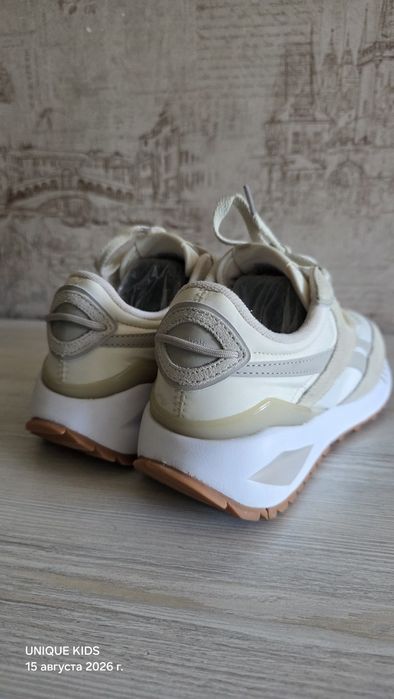 Оригинальные кроссы Reebok