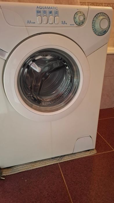 Холодильник и стиральная машинка