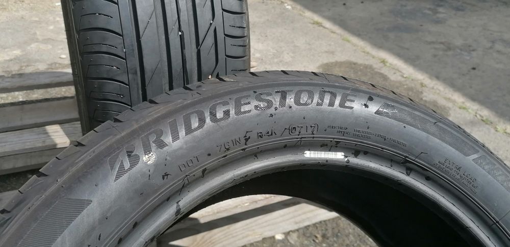 225/50/18 Бриджстоун ДОТ 2017 г