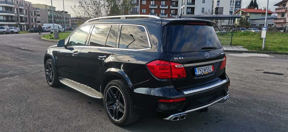 Mercedes-Benz GL 63 AMG V8 BITURBO 7G TRONIC