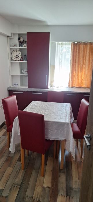 Apartament de închiriat