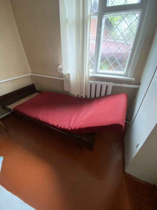 Продам кроапть-кушетку