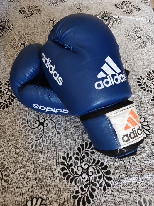 Синие перчатки Adidas