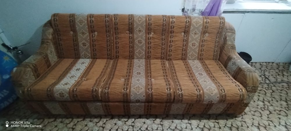 Продам диван не дорого