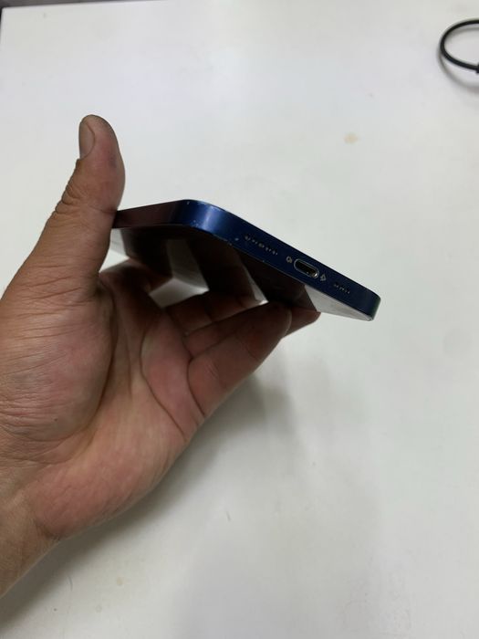 Iphone 12  (128GB) в идеальном состояний
