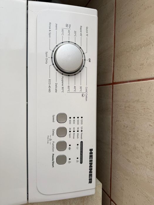 Masina de spalat rufe verticala