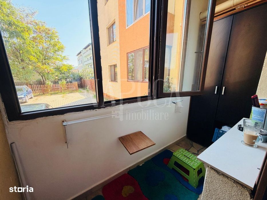Apartament 3 camere de vanzare in Floresti