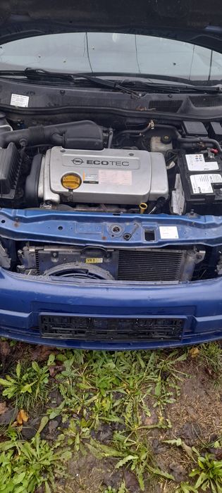 Dezmembrez Opel astra g 1.6 16 v