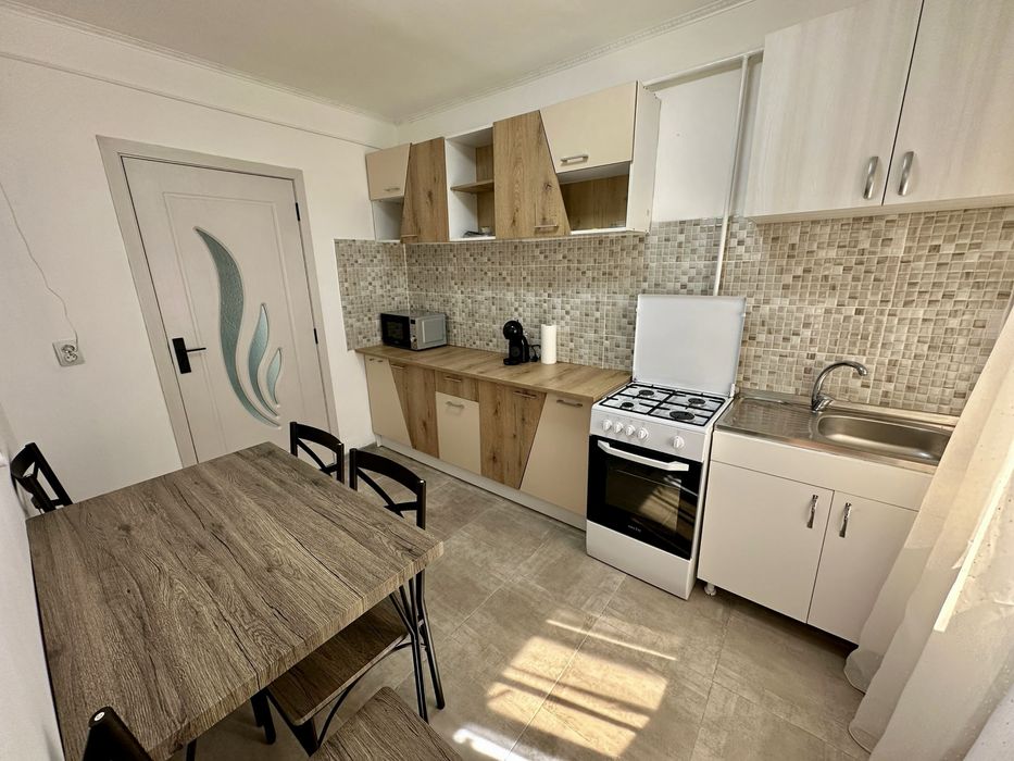 Inchiriez apartament in regim hotelier!!